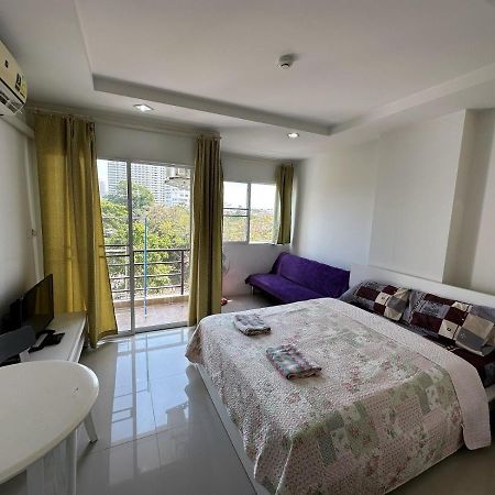 Beach 7 Condo Studio 012 Pantai Jomtien Luaran gambar