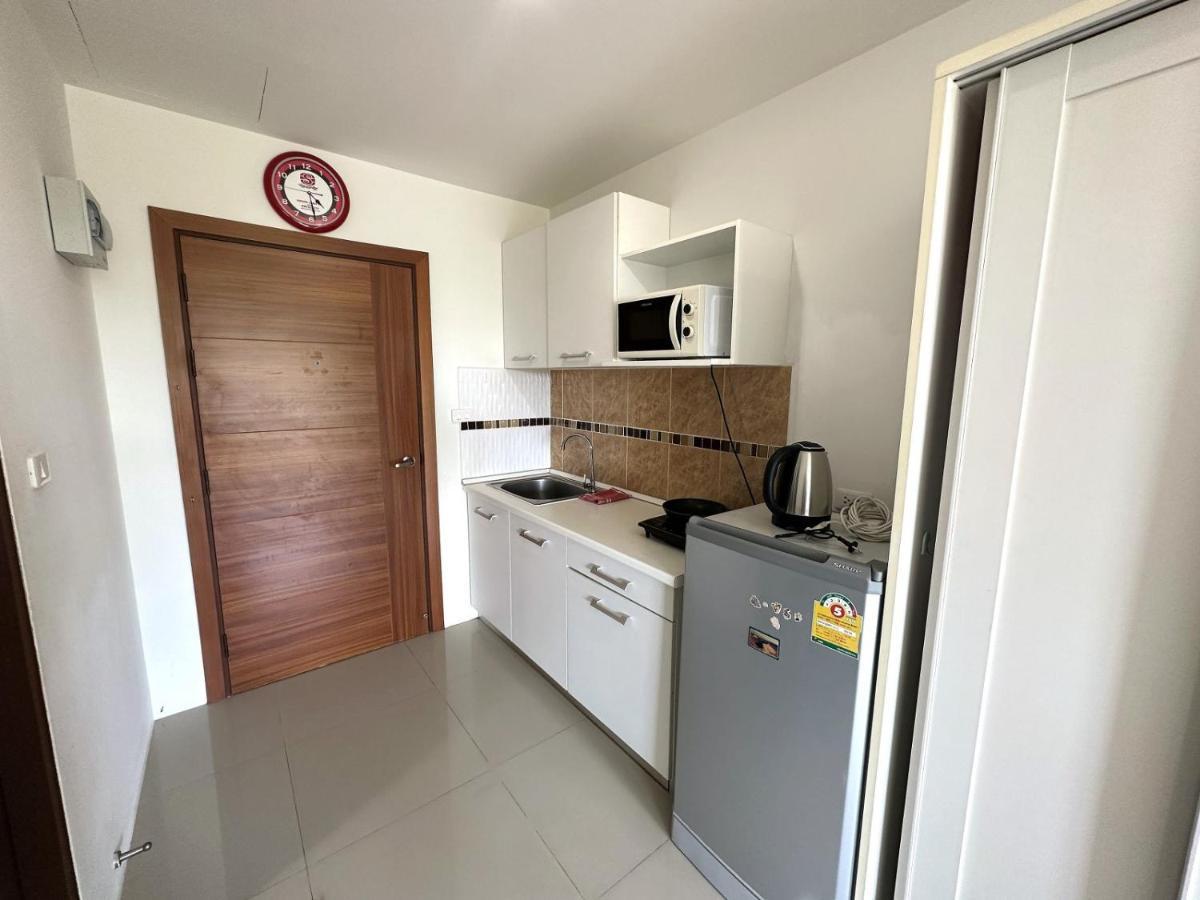 Beach 7 Condo Studio 012 Pantai Jomtien Luaran gambar