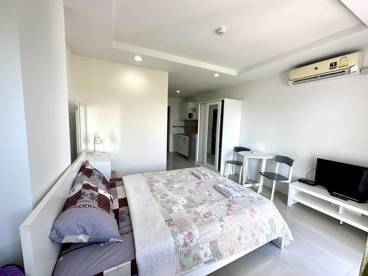 Beach 7 Condo Studio 012 Pantai Jomtien Luaran gambar